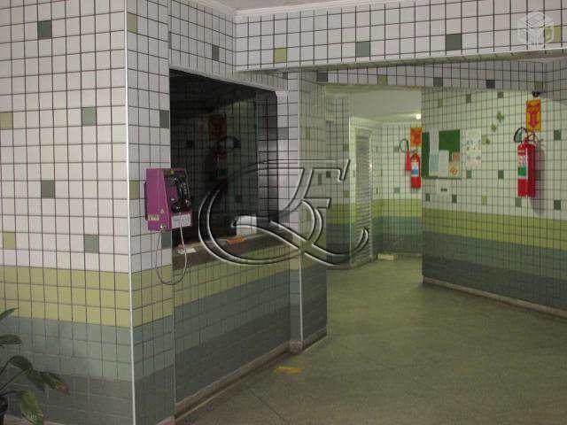 Apartamento à venda com 2 quartos, 58m² - Foto 11