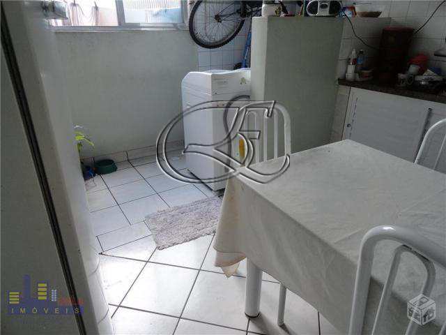 Apartamento à venda com 2 quartos, 70m² - Foto 14