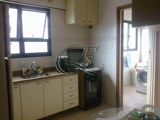 Apartamento à venda com 2 quartos, 90m² - Foto 17