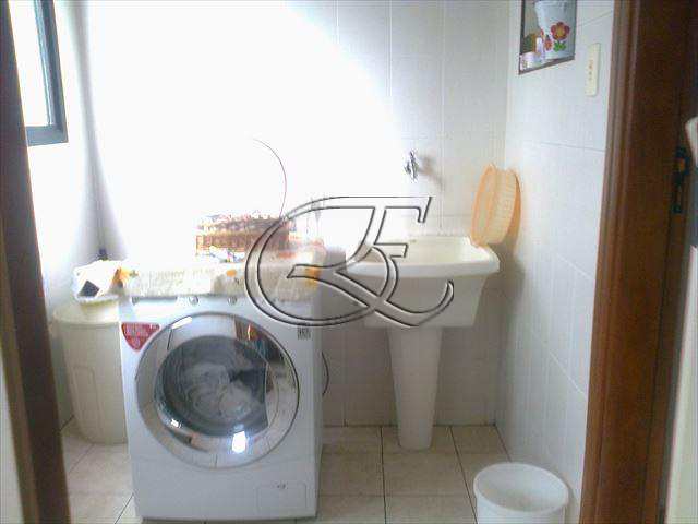 Apartamento à venda com 2 quartos, 90m² - Foto 20