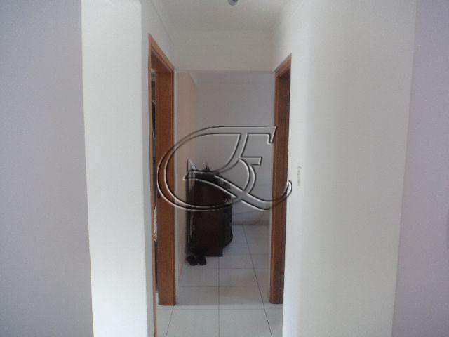 Apartamento à venda com 3 quartos, 68m² - Foto 3