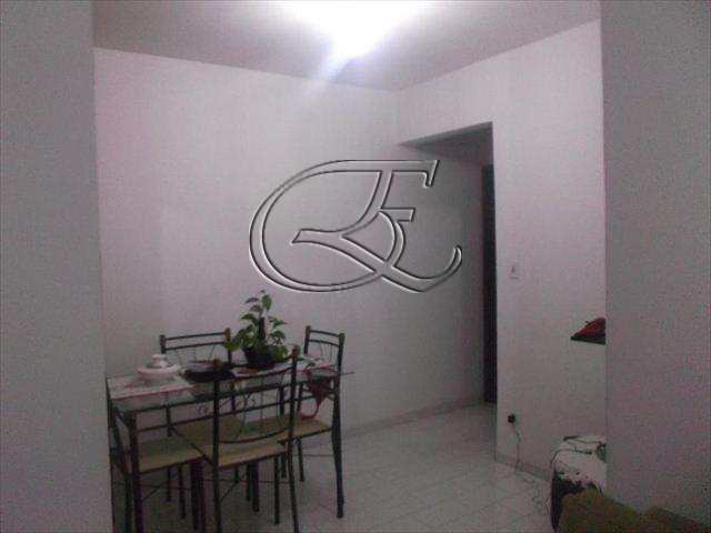 Apartamento à venda com 2 quartos, 60m² - Foto 2