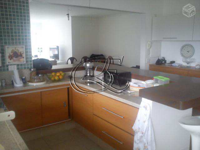 Apartamento à venda com 3 quartos, 153m² - Foto 11