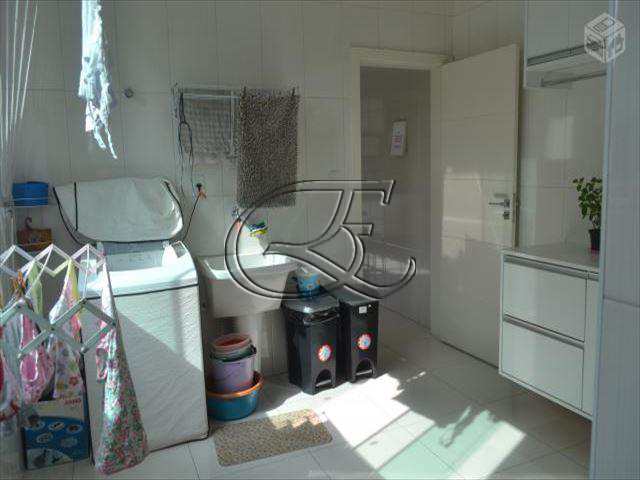 Apartamento à venda com 4 quartos, 230m² - Foto 8