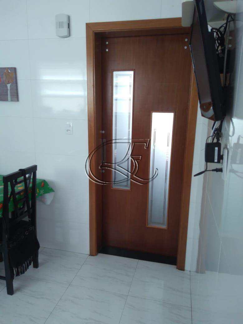 Apartamento à venda com 2 quartos, 90m² - Foto 22