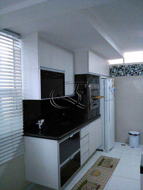 Apartamento à venda com 3 quartos, 130m² - Foto 18