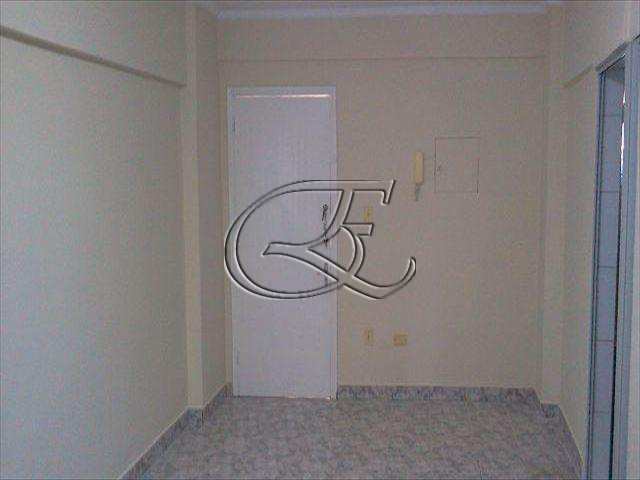 Apartamento à venda com 1 quarto, 34m² - Foto 2