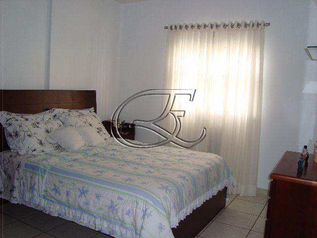 Apartamento à venda com 2 quartos, 113m² - Foto 5