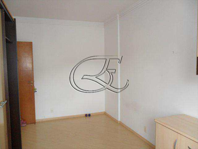 Apartamento à venda com 2 quartos, 93m² - Foto 30