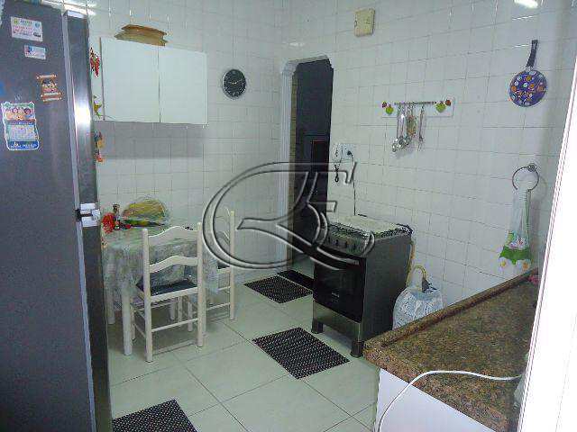 Apartamento à venda com 2 quartos, 92m² - Foto 13