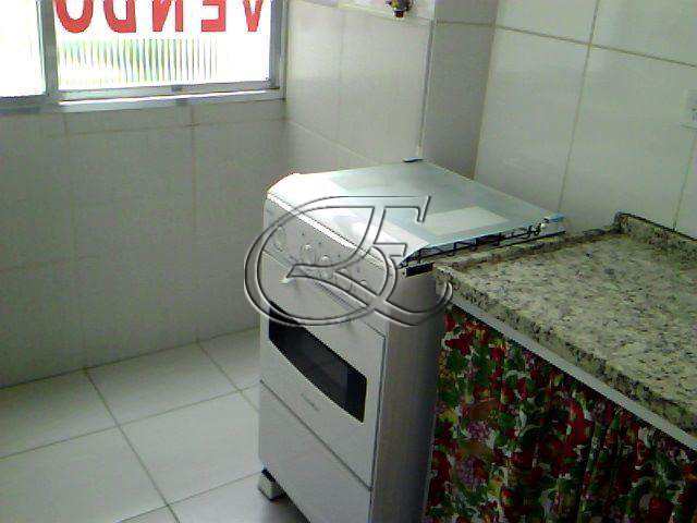 Apartamento à venda com 1 quarto, 47m² - Foto 18