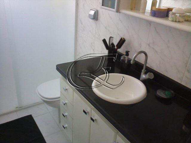 Apartamento à venda com 1 quarto, 60m² - Foto 5