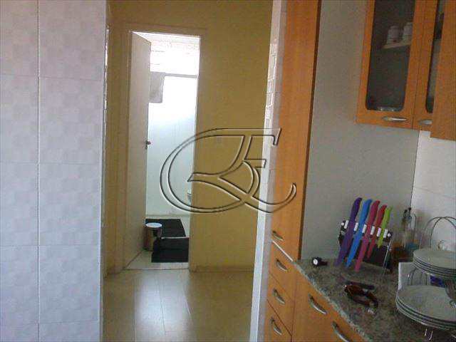 Apartamento à venda com 1 quarto, 60m² - Foto 8