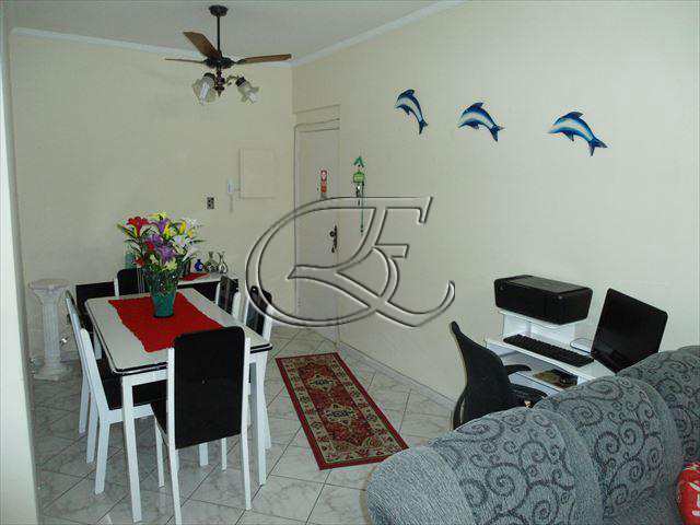 Apartamento à venda com 2 quartos, 70m² - Foto 4