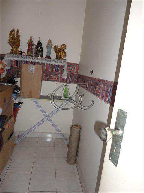 Apartamento à venda com 3 quartos - Foto 12