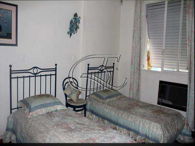 Apartamento em Santos bairro Boqueirão
