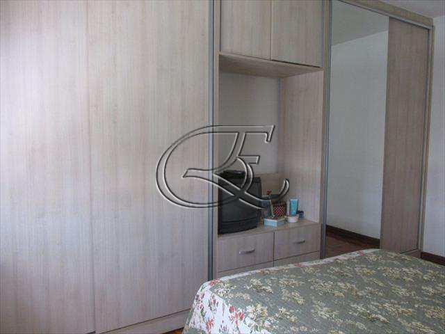 Apartamento à venda com 3 quartos - Foto 12