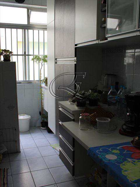 Apartamento à venda com 2 quartos, 60m² - Foto 14