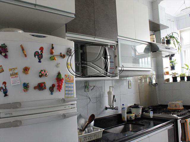 Apartamento à venda com 2 quartos, 60m² - Foto 15