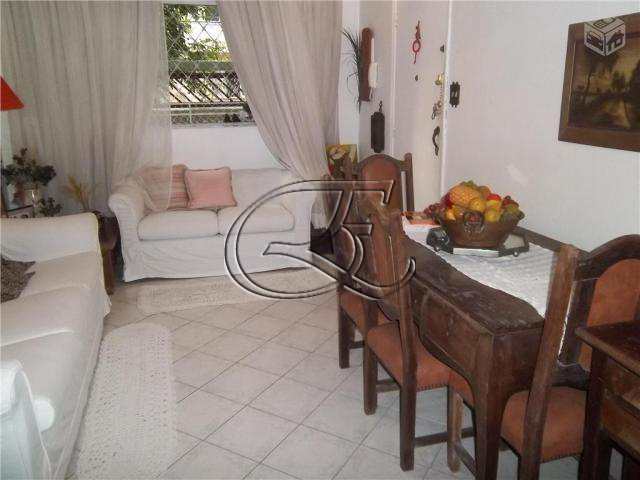 Apartamento à venda com 2 quartos, 100m² - Foto 1