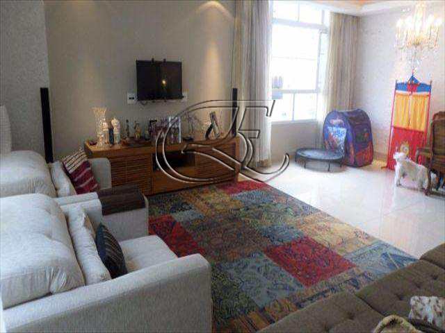 Apartamento à venda com 3 quartos, 165m² - Foto 2