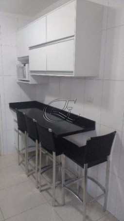 Apartamento à venda com 2 quartos, 80m² - Foto 21