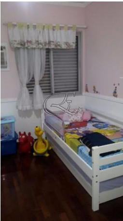 Apartamento à venda com 2 quartos, 80m² - Foto 7