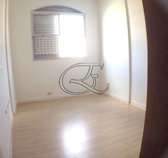 Apartamento à venda com 3 quartos, 105m² - Foto 14