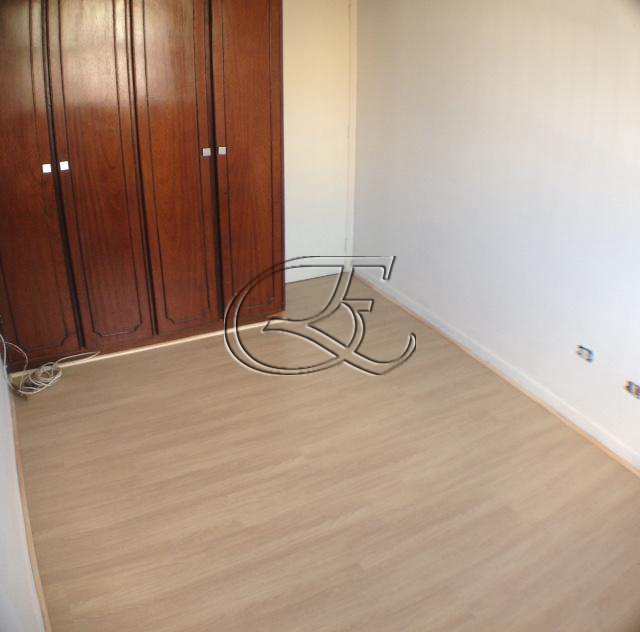 Apartamento à venda com 3 quartos, 105m² - Foto 7