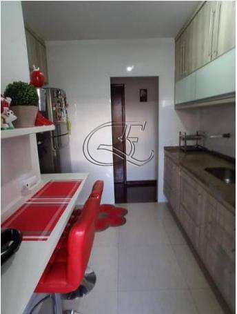 Apartamento à venda com 2 quartos, 76m² - Foto 8