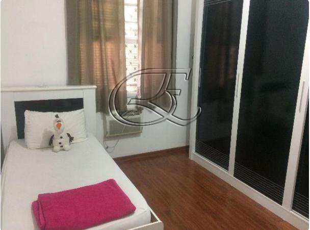 Apartamento à venda com 2 quartos, 64m² - Foto 2