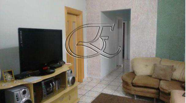 Apartamento à venda com 3 quartos, 79m² - Foto 2