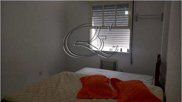 Apartamento à venda com 2 quartos, 70m² - Foto 9