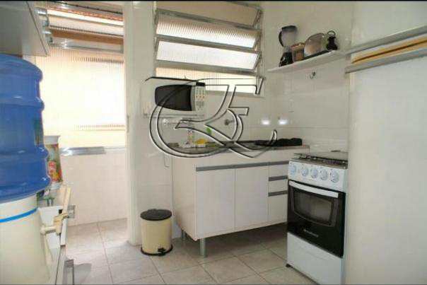 Apartamento à venda com 1 quarto, 50m² - Foto 10