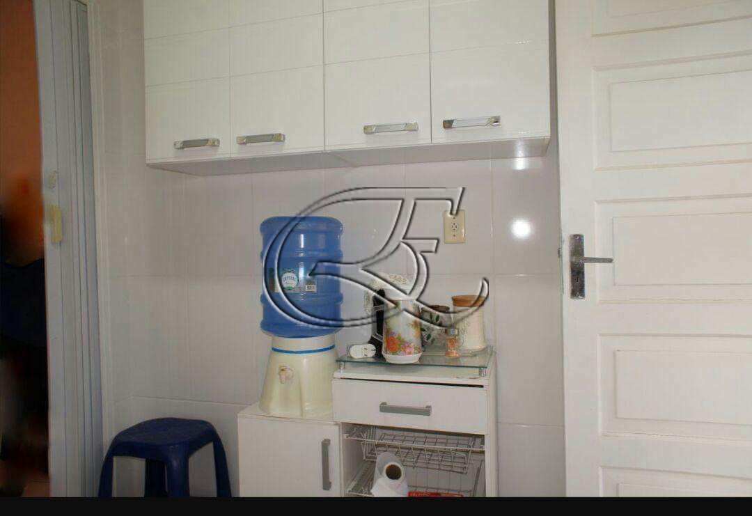 Apartamento à venda com 1 quarto, 50m² - Foto 12