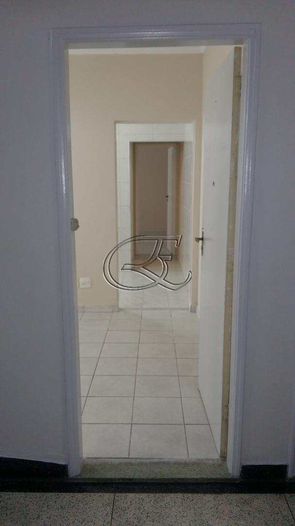 Apartamento à venda com 1 quarto, 60m² - Foto 2