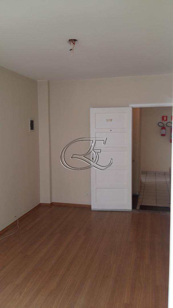 Apartamento à venda com 1 quarto, 40m² - Foto 1