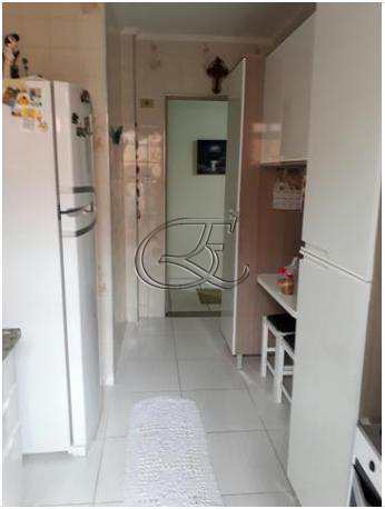 Apartamento à venda com 2 quartos, 76m² - Foto 16