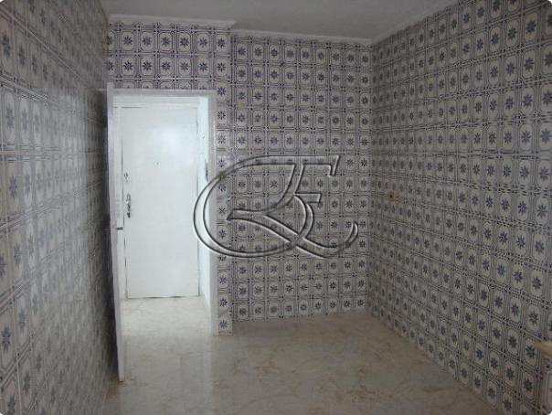 Apartamento à venda com 2 quartos, 70m² - Foto 9