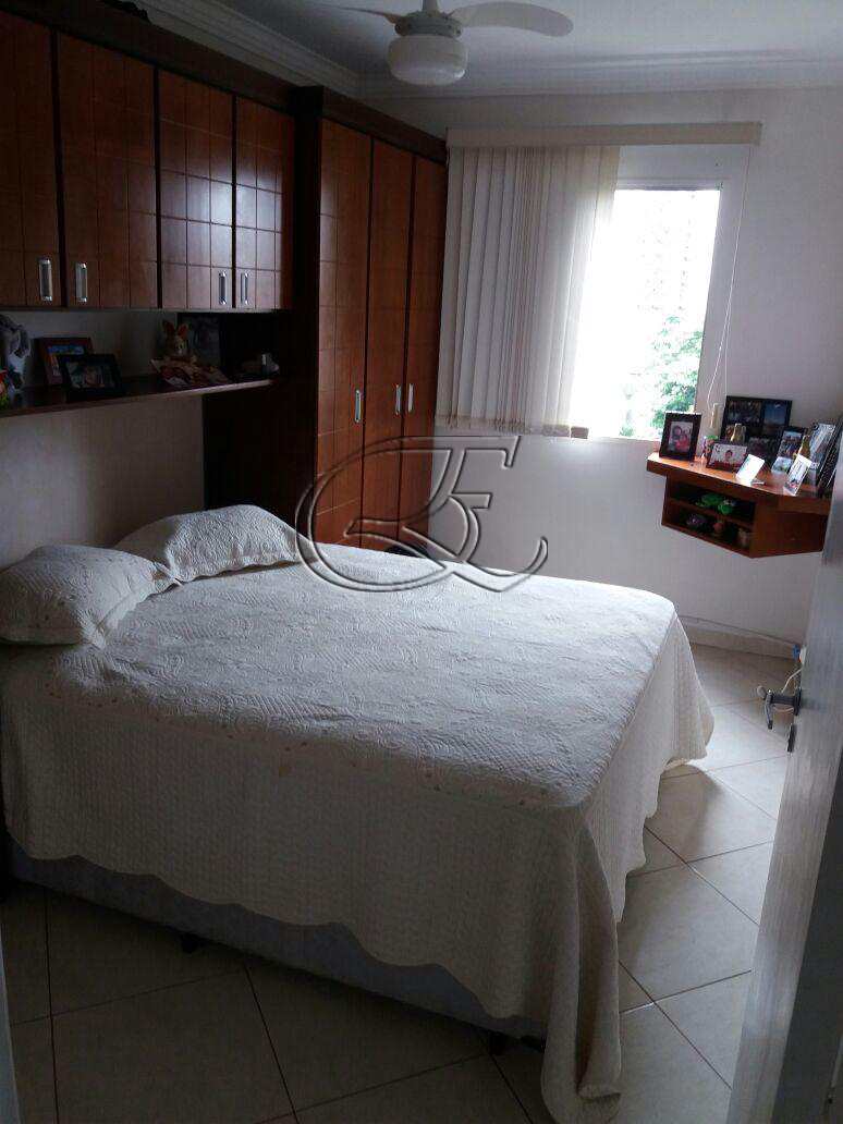 Apartamento à venda com 3 quartos, 90m² - Foto 7