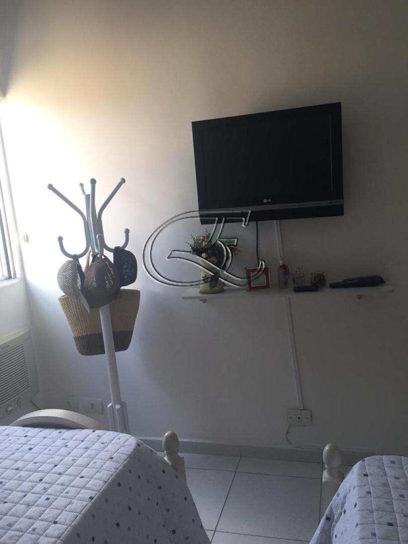 Apartamento à venda com 2 quartos, 100m² - Foto 12