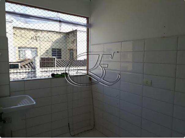 Apartamento à venda com 2 quartos, 65m² - Foto 8