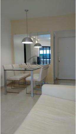 Apartamento à venda com 2 quartos, 68m² - Foto 3