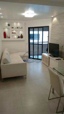 Apartamento à venda com 2 quartos, 68m² - Foto 1