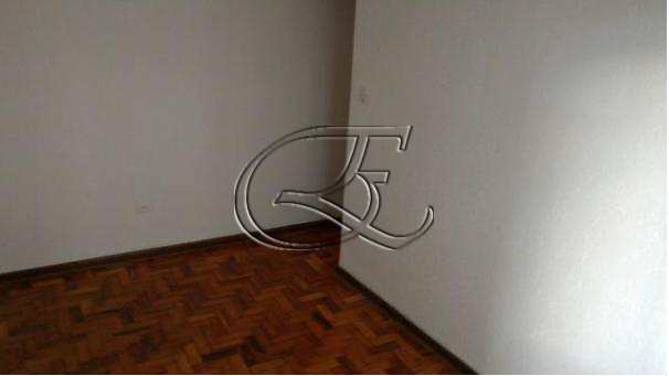 Apartamento para alugar com 2 quartos, 70m² - Foto 2