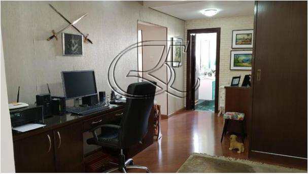 Apartamento à venda com 3 quartos, 160m² - Foto 4