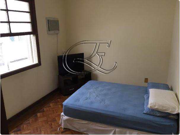 Apartamento à venda com 2 quartos, 65m² - Foto 2