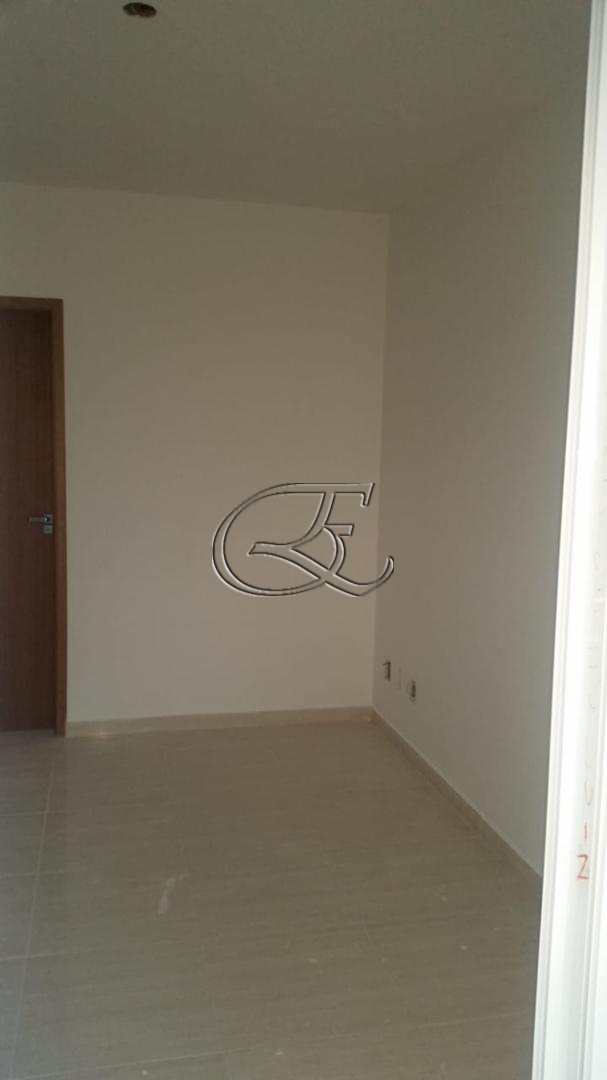 Apartamento à venda com 2 quartos, 70m² - Foto 22