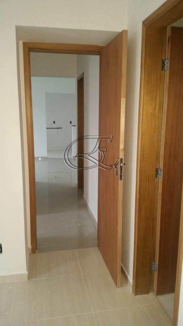 Apartamento à venda com 2 quartos, 70m² - Foto 17