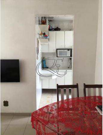 Apartamento à venda com 2 quartos, 75m² - Foto 3